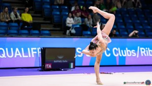 sr q raffaeli sofia ita sfe08707 copia simone ferraro ph